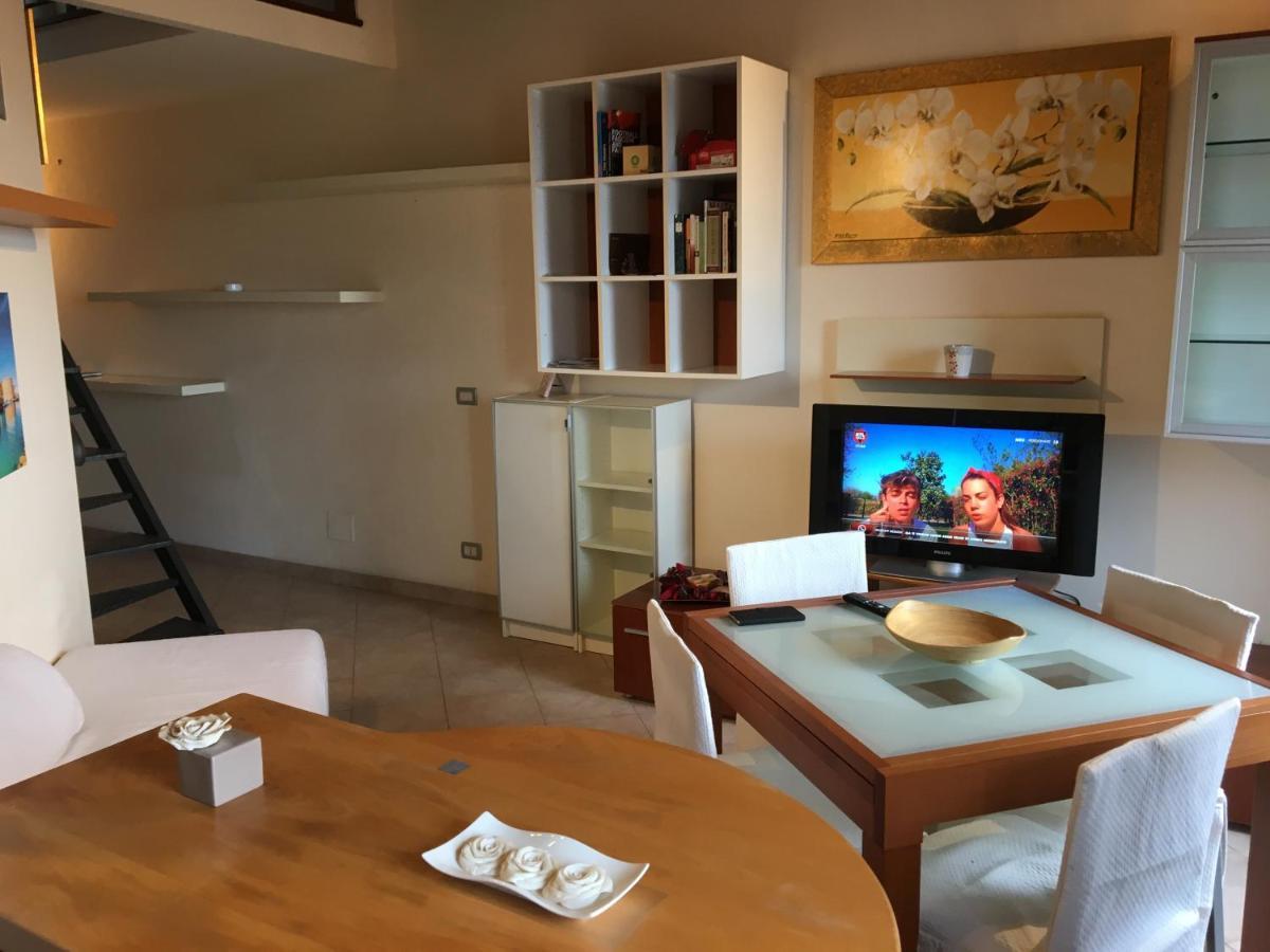 Вилла Beach Holiday Террачина Экстерьер фото